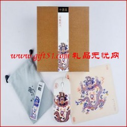 中國(guó)風(fēng)之正龍三件套（鼠標(biāo)+移動(dòng)電源A+鼠標(biāo)墊）